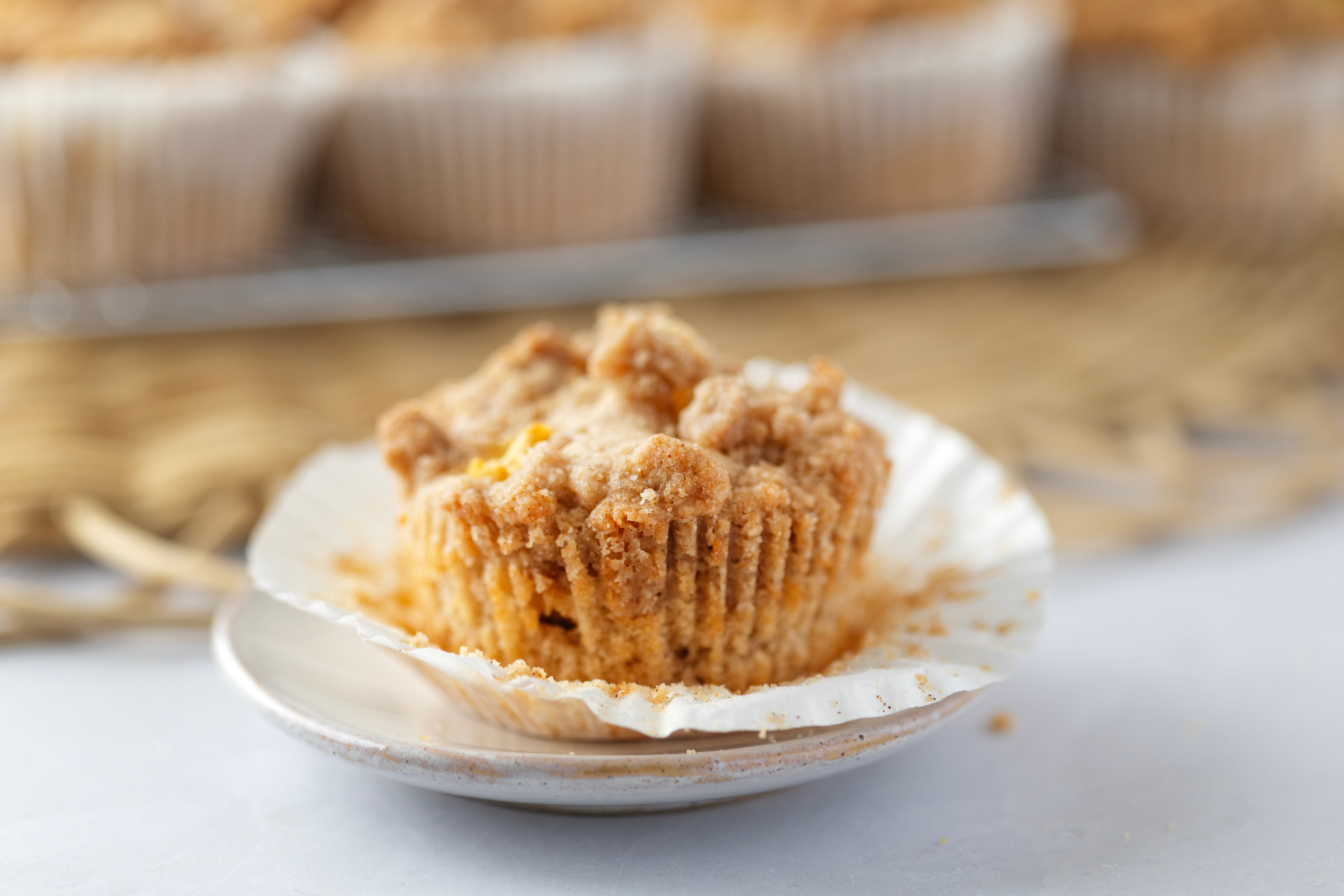 Apple Cinnamon Crumb Muffins