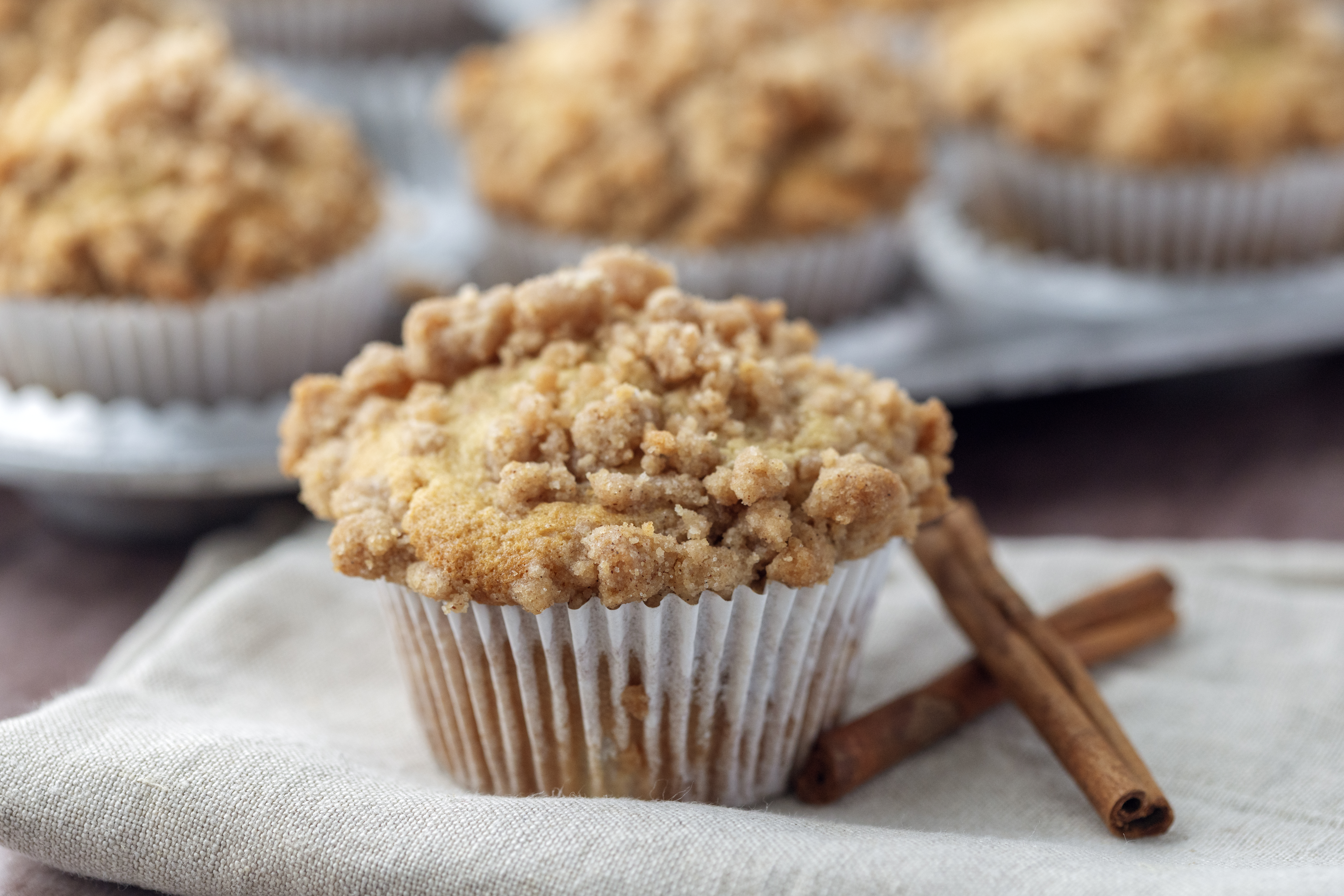 Peach Muffins with Crumb Topping
