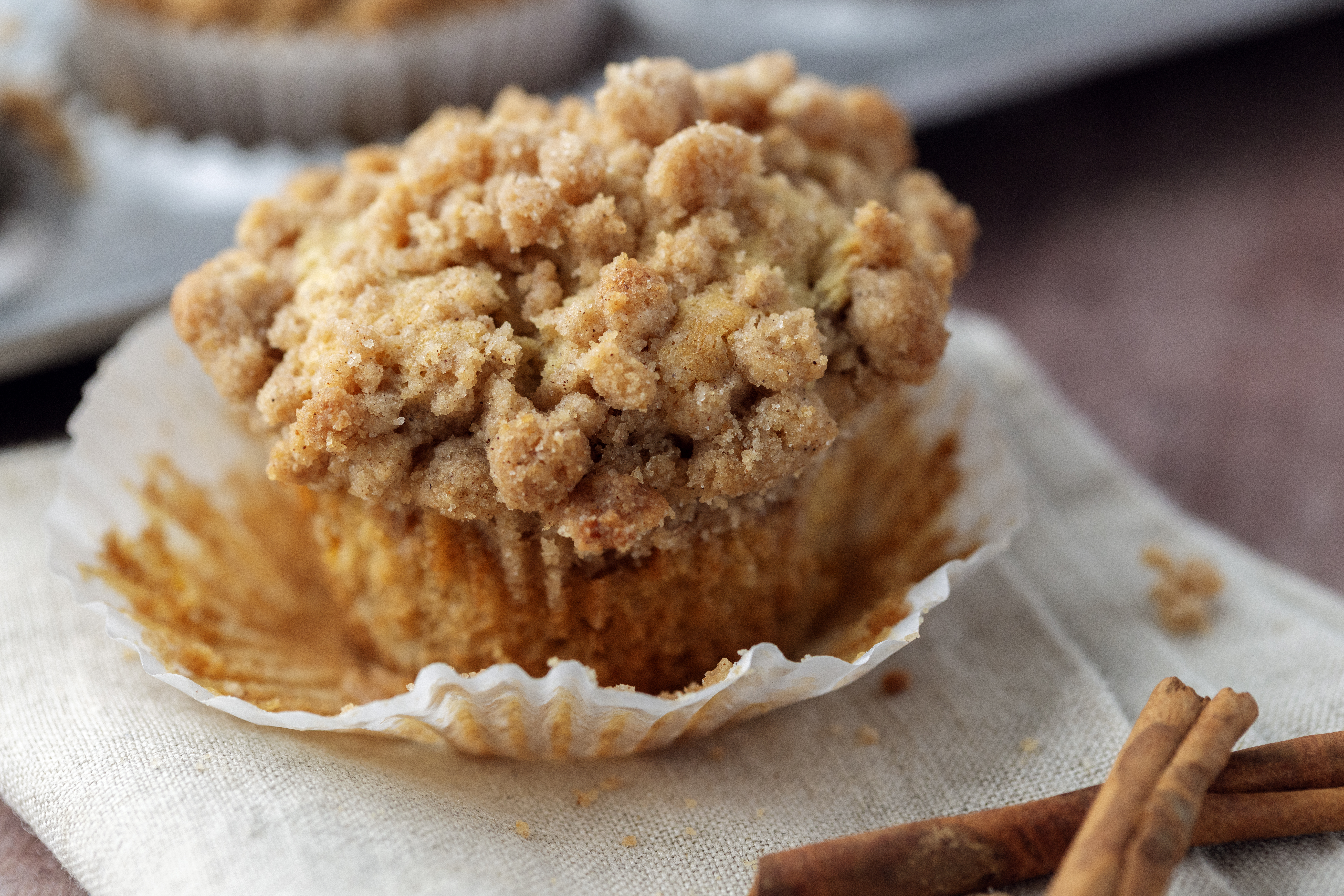 Peach Muffins with Crumb Topping