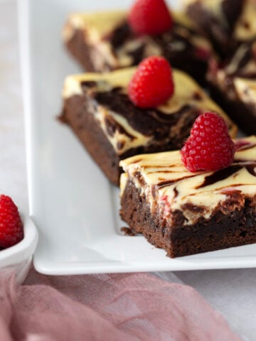 Easy Raspberry Cheesecake Brownies