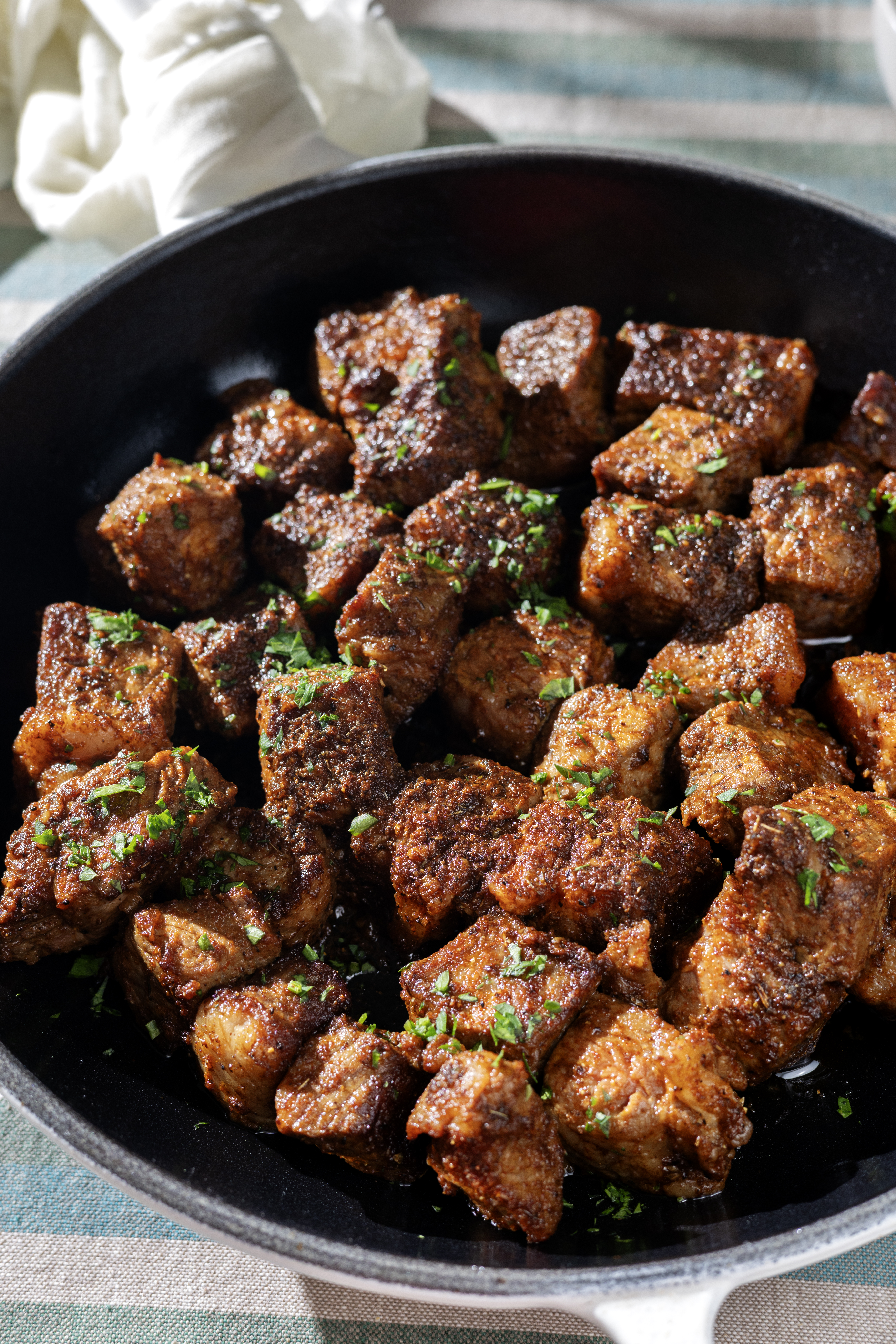 Cajun Garlic Butter Steak Bites