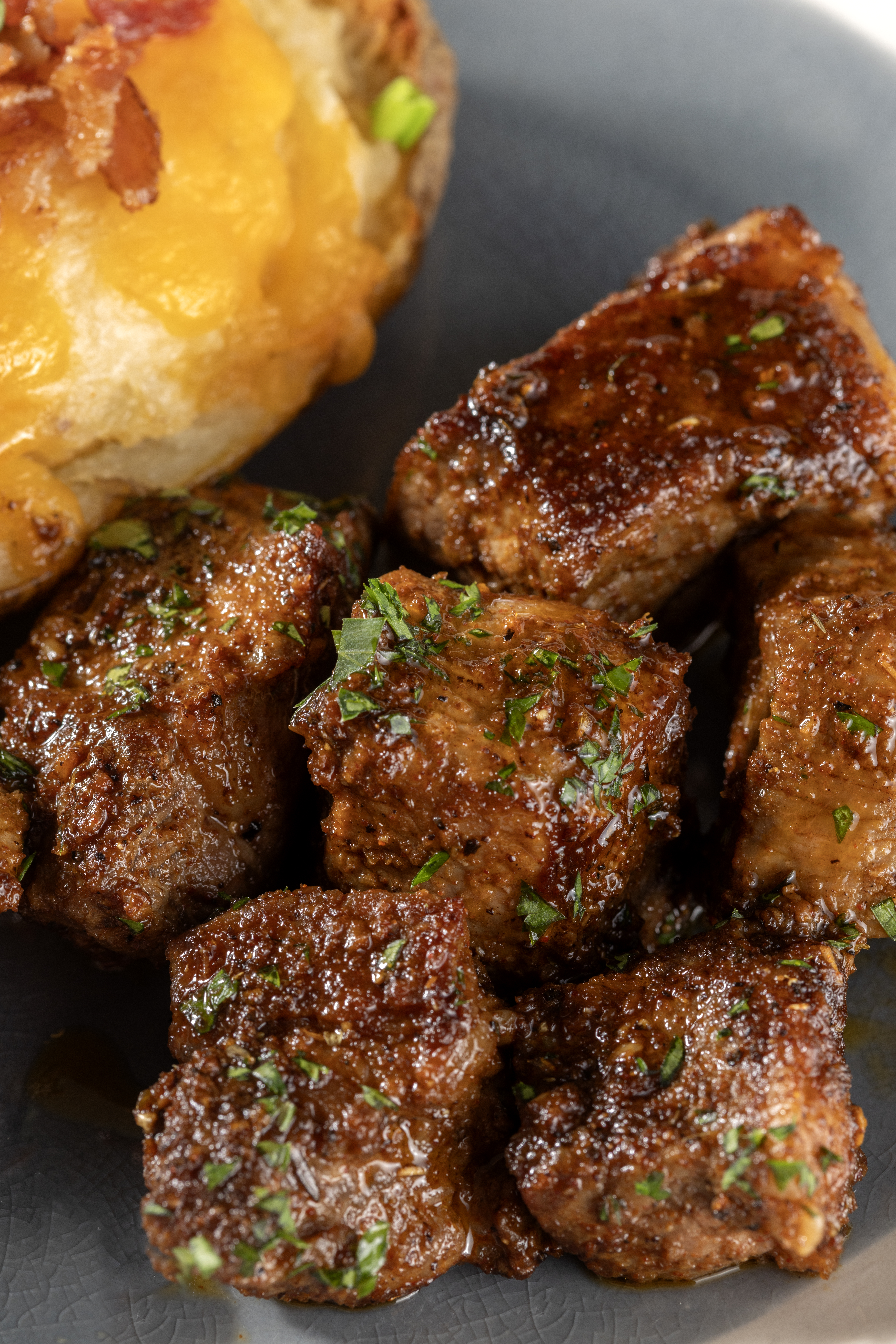 Cajun Garlic Butter Steak Bites
