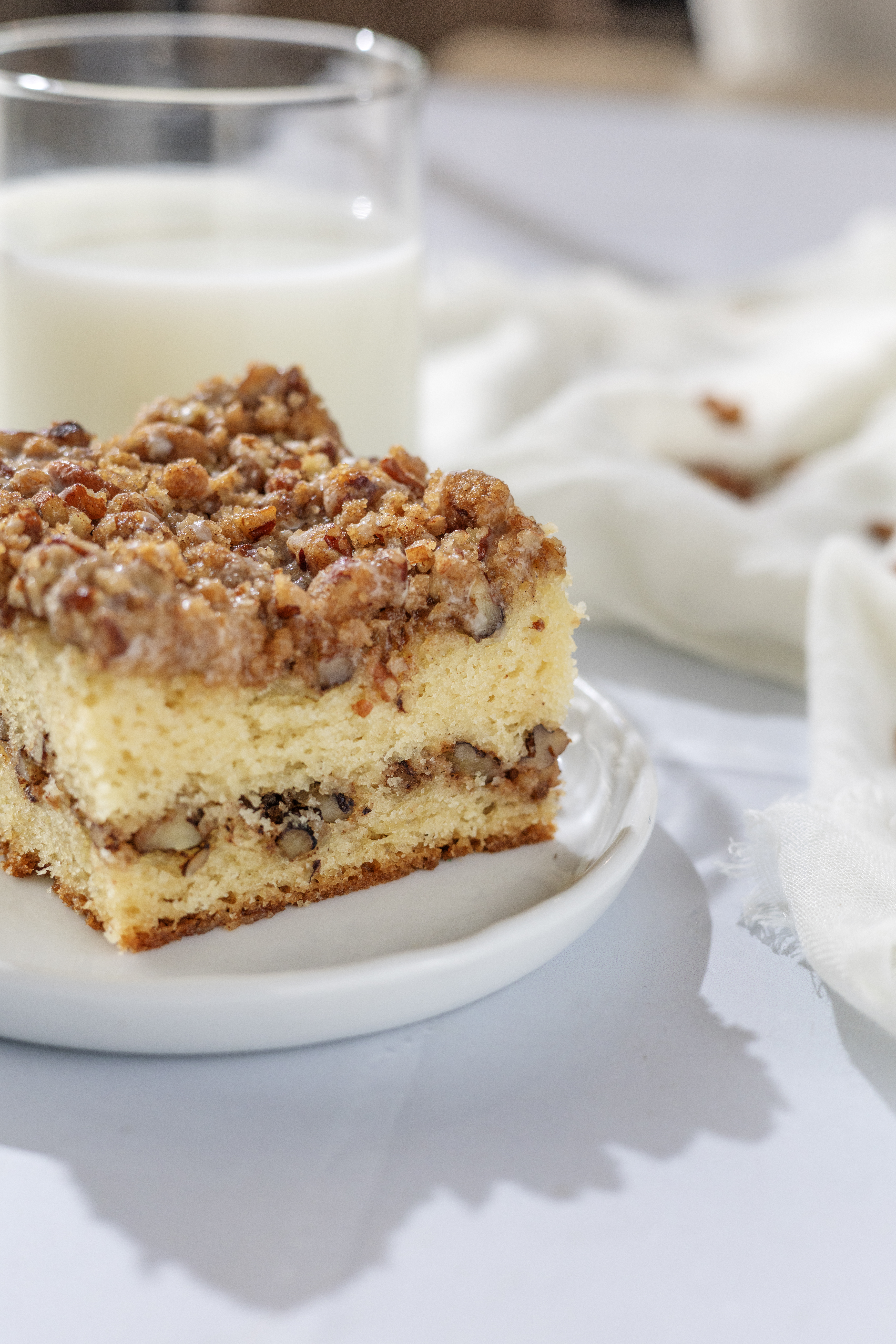 Easy Pecan Breakfast Coffee Cake