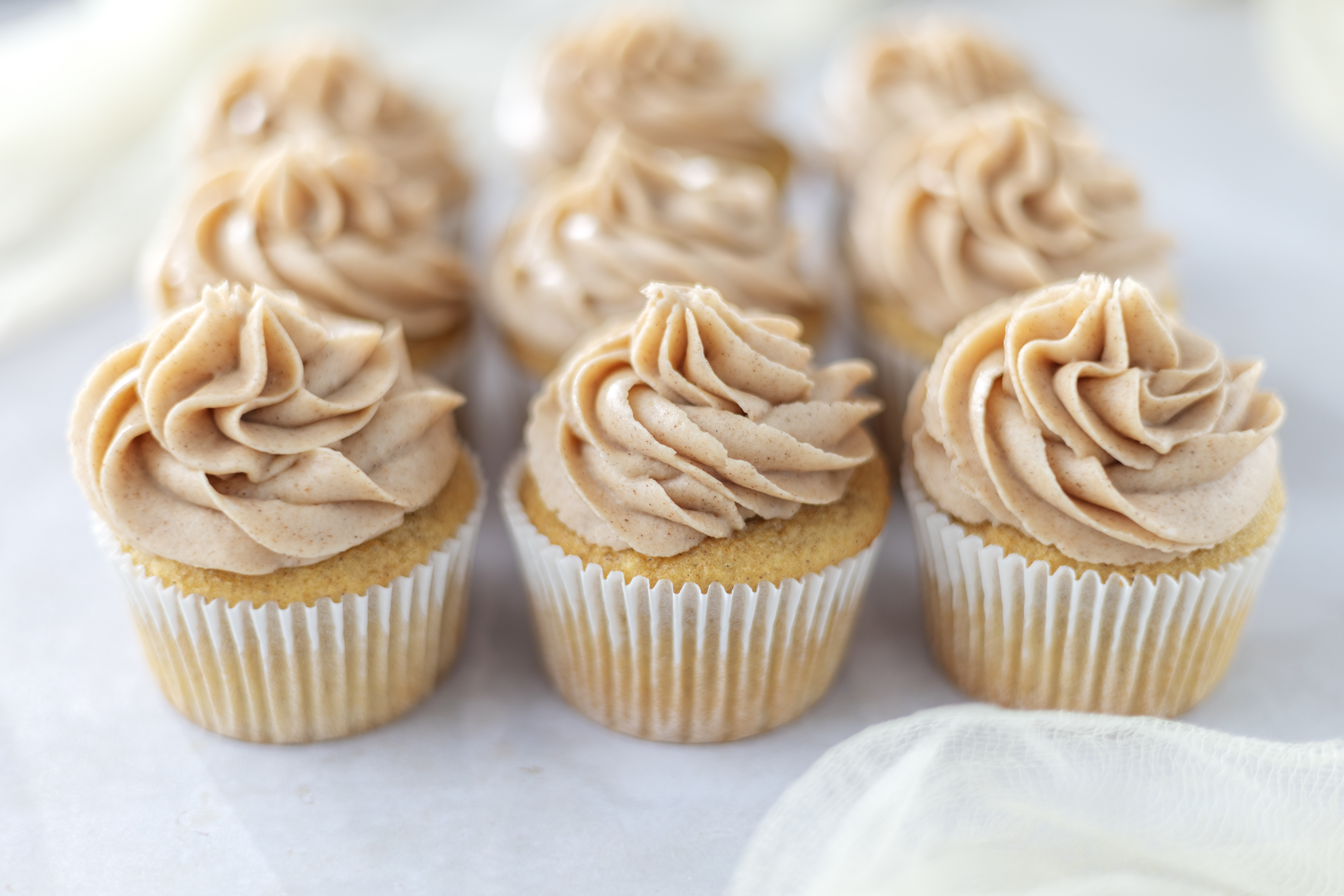 Easy Snickerdoodle Cupcakes