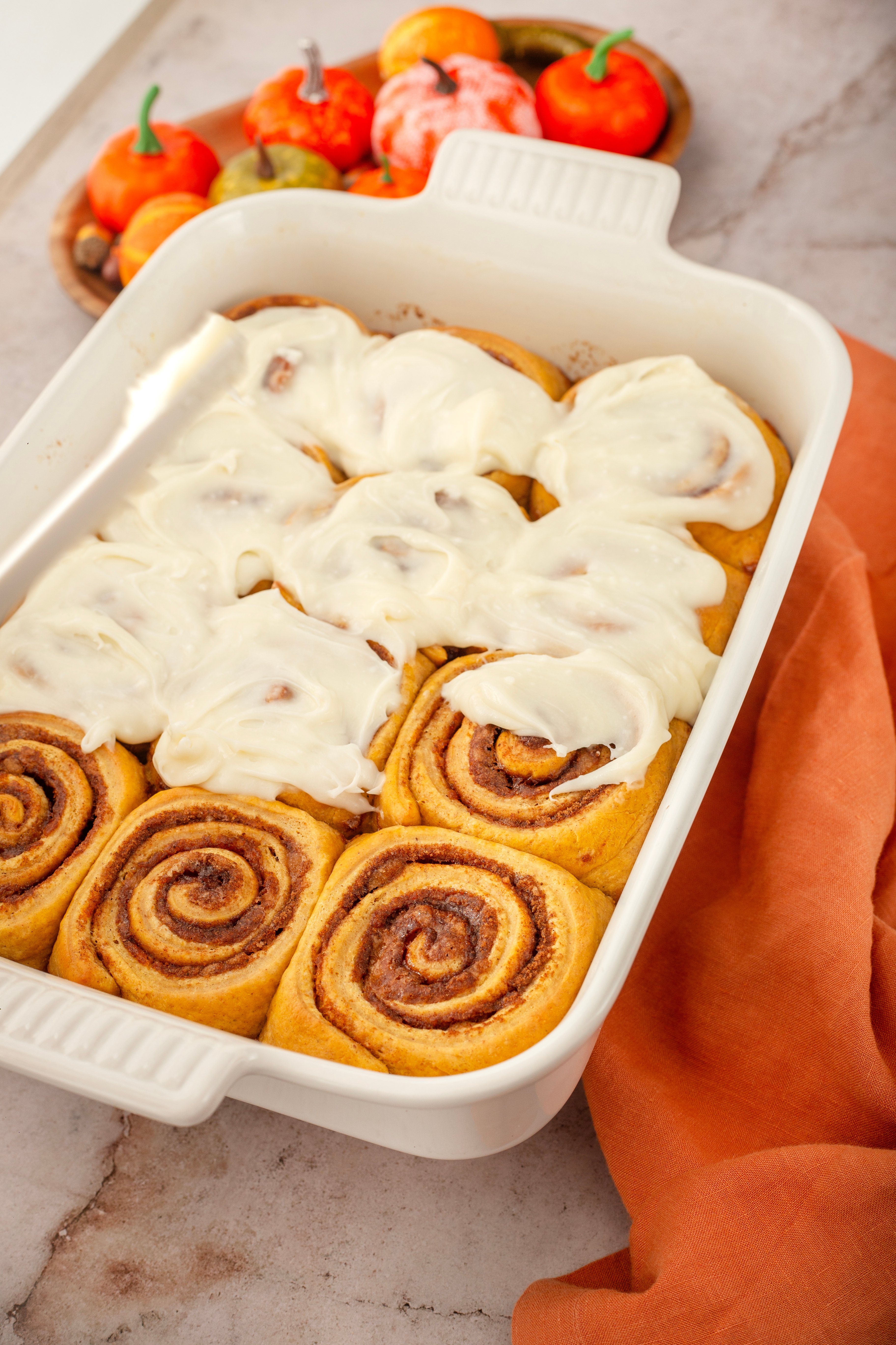 The Best Pumpkin Cinnamon Rolls