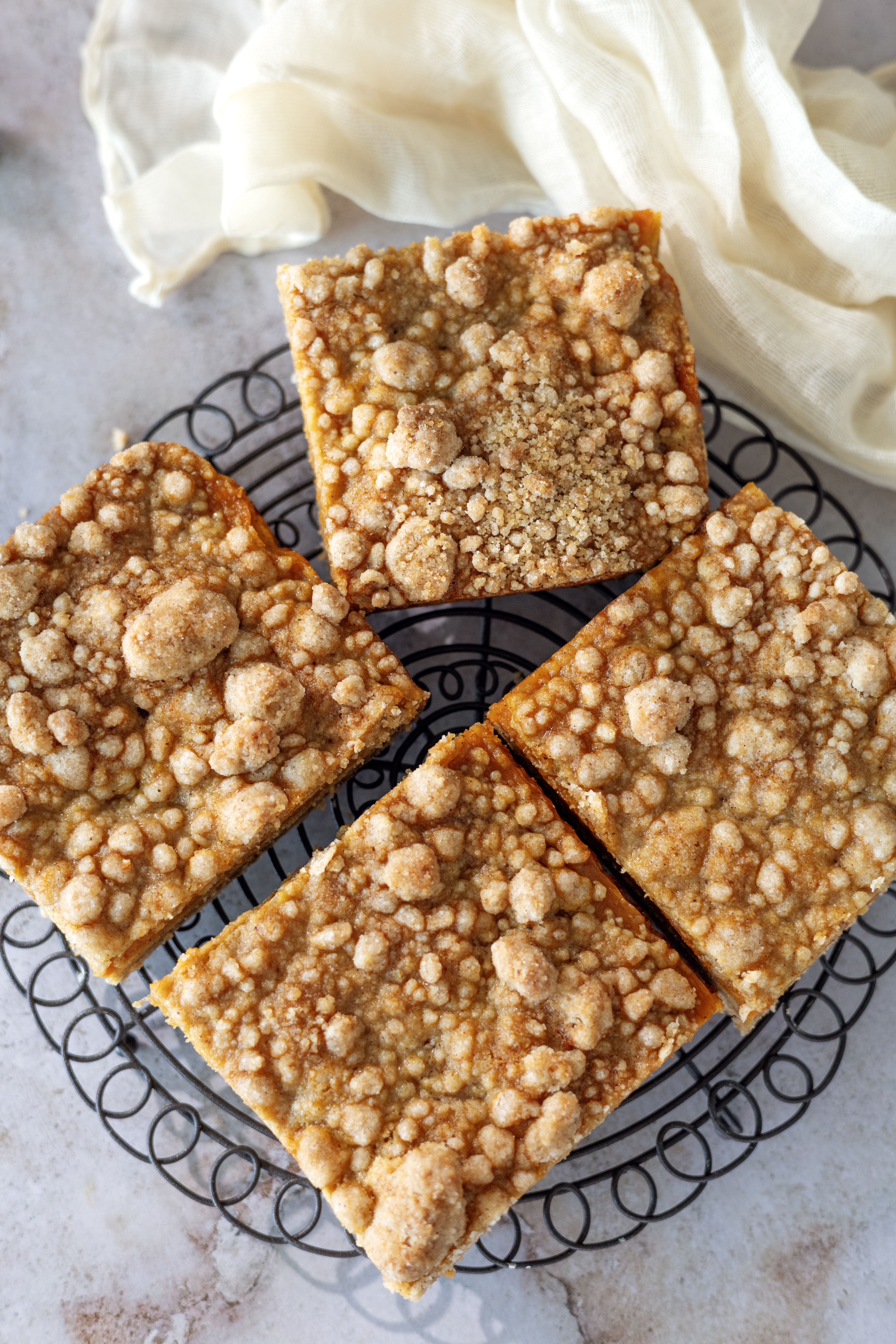 Easy Pumpkin Pie Bars