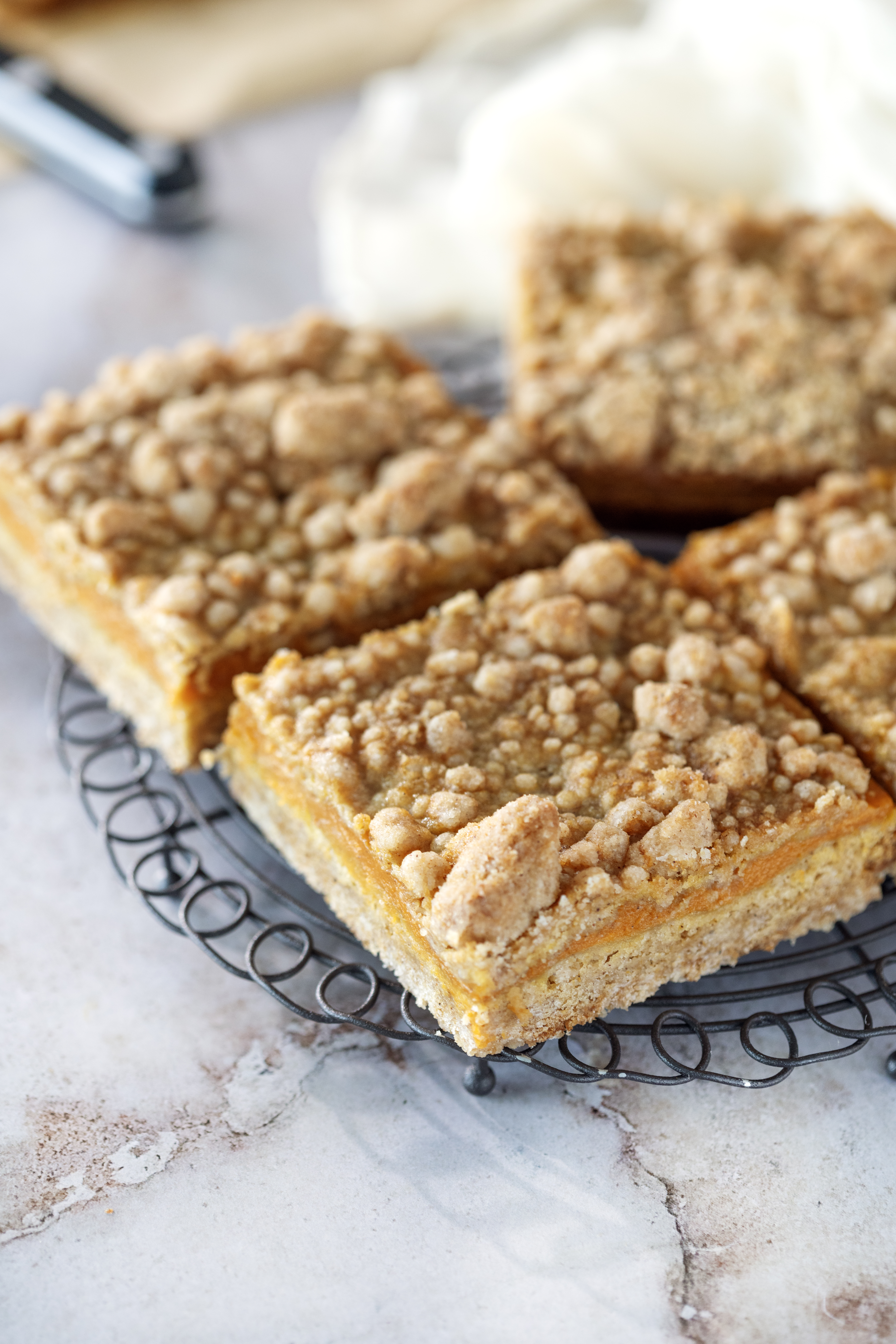 Easy Pumpkin Pie Bars