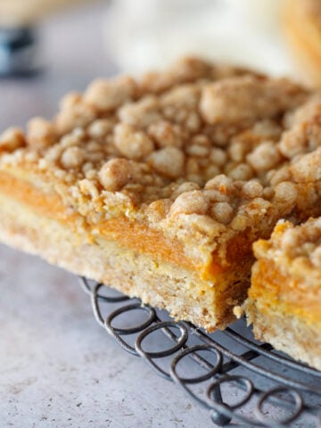 Easy Pumpkin Pie Bars
