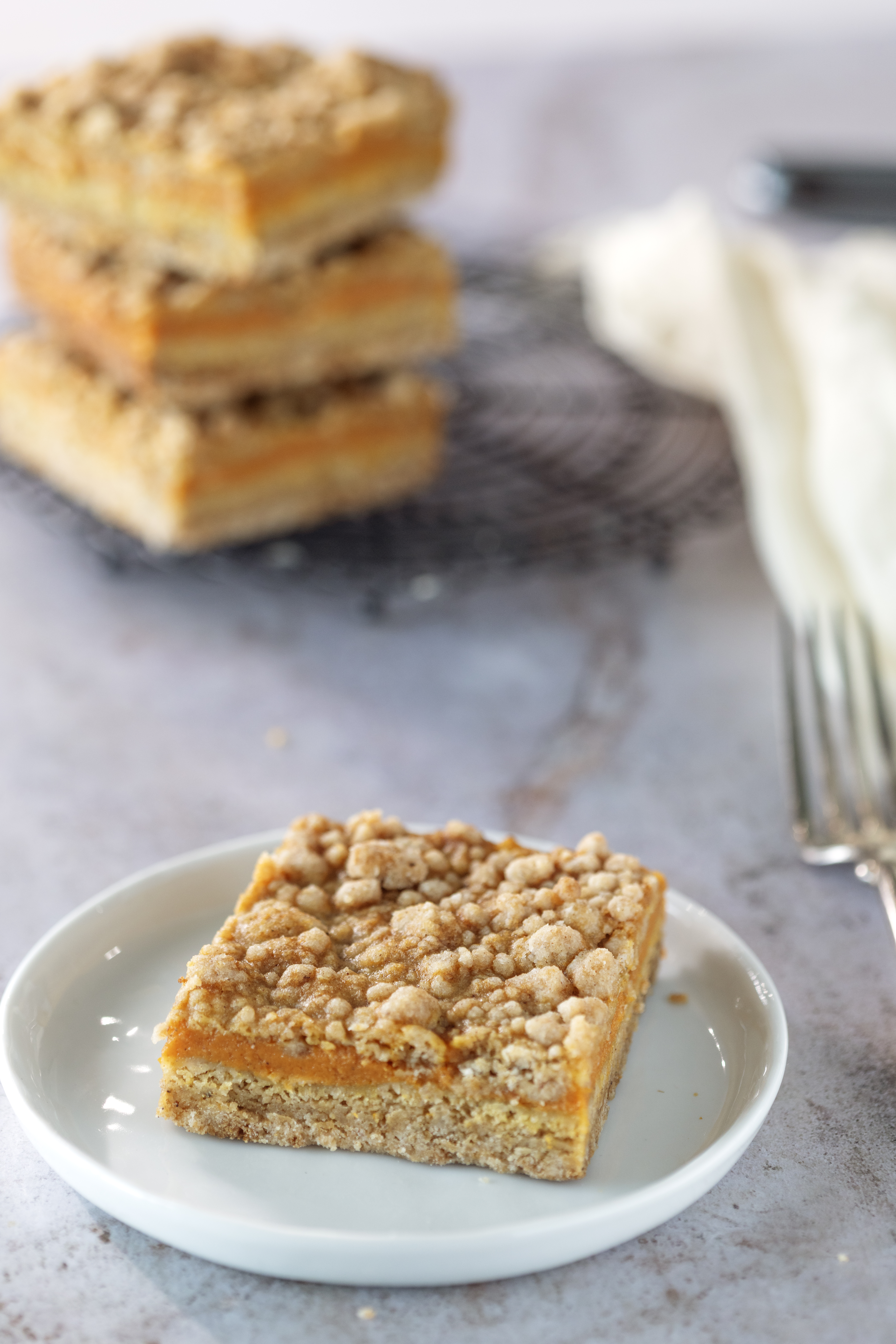 Easy Pumpkin Pie Bars