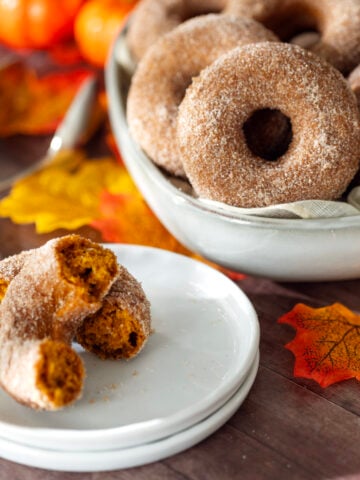 Easy Baked Pumpkin Donuts