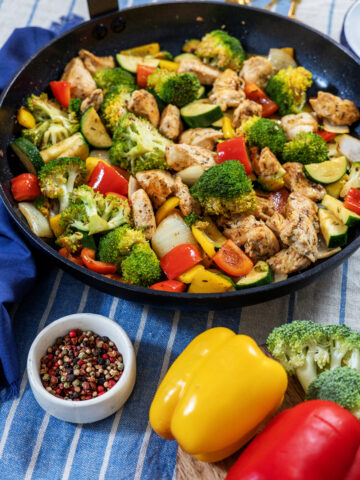 Healthy Chicken and Vegetables Skillet