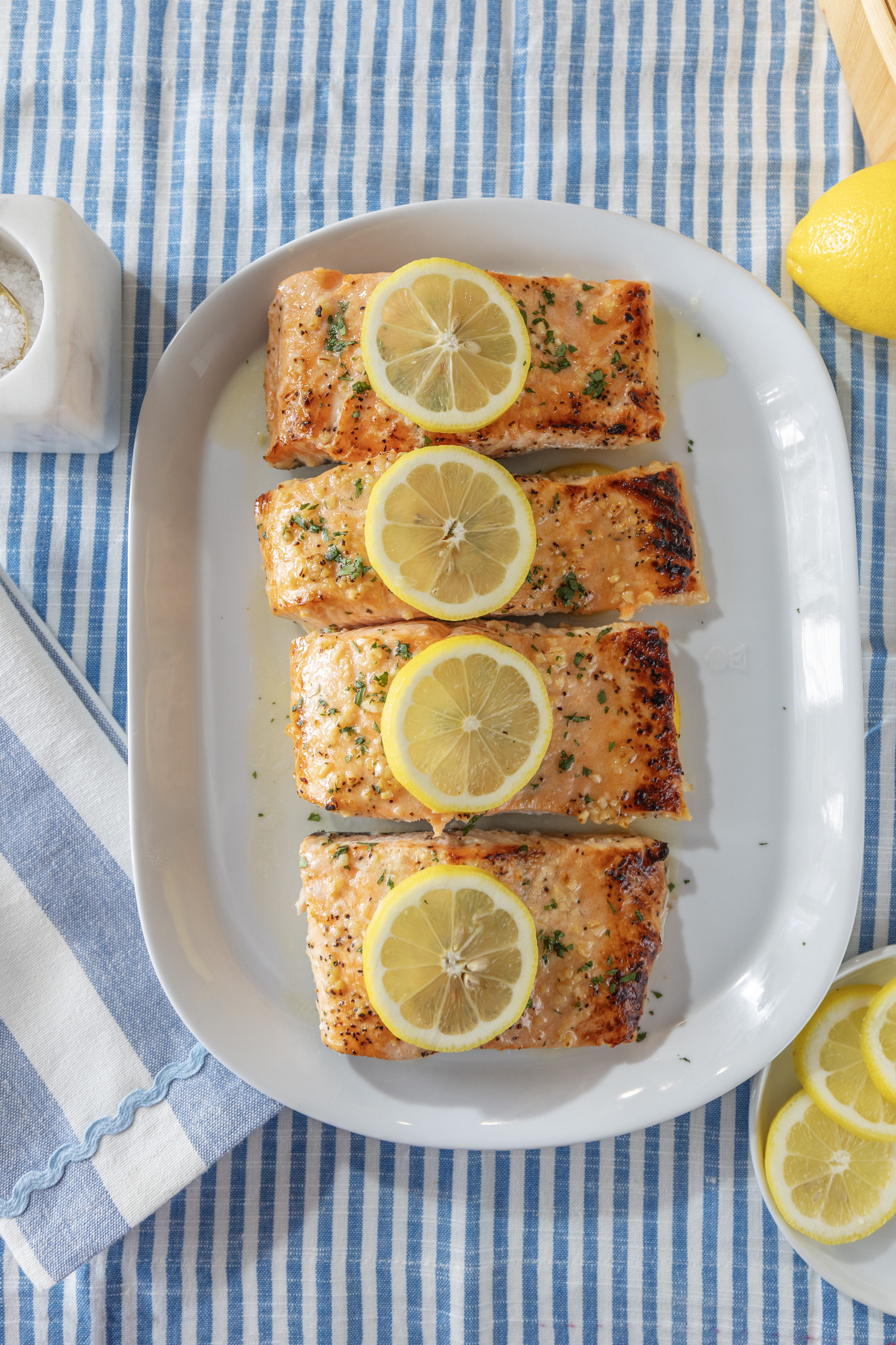 Baked Lemon Garlic Salmon