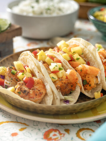 Shrimp Tacos With Mango Salsa