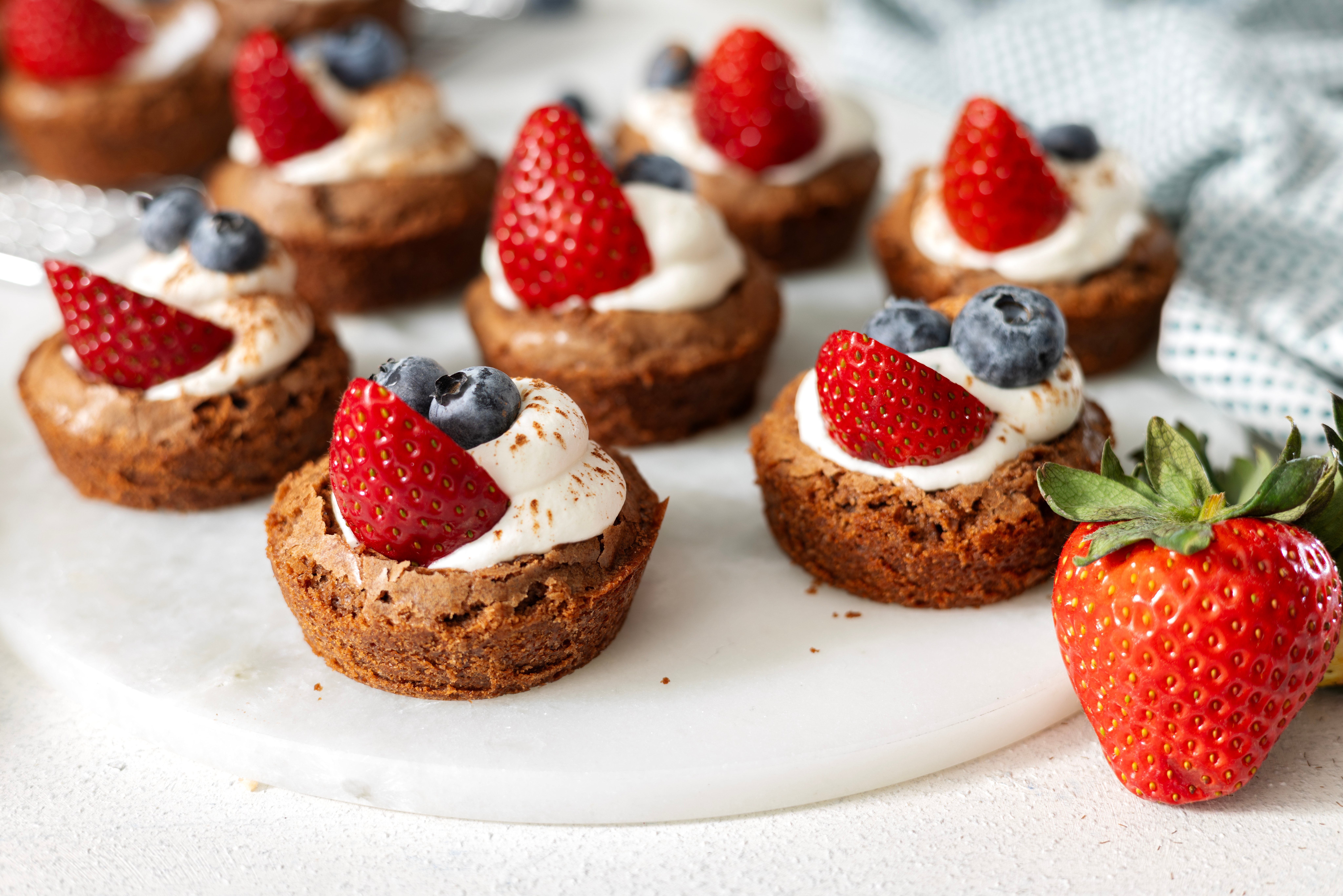 Easy Homemade Brownie Cups