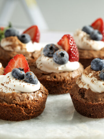 Easy Homemade Brownie Cups