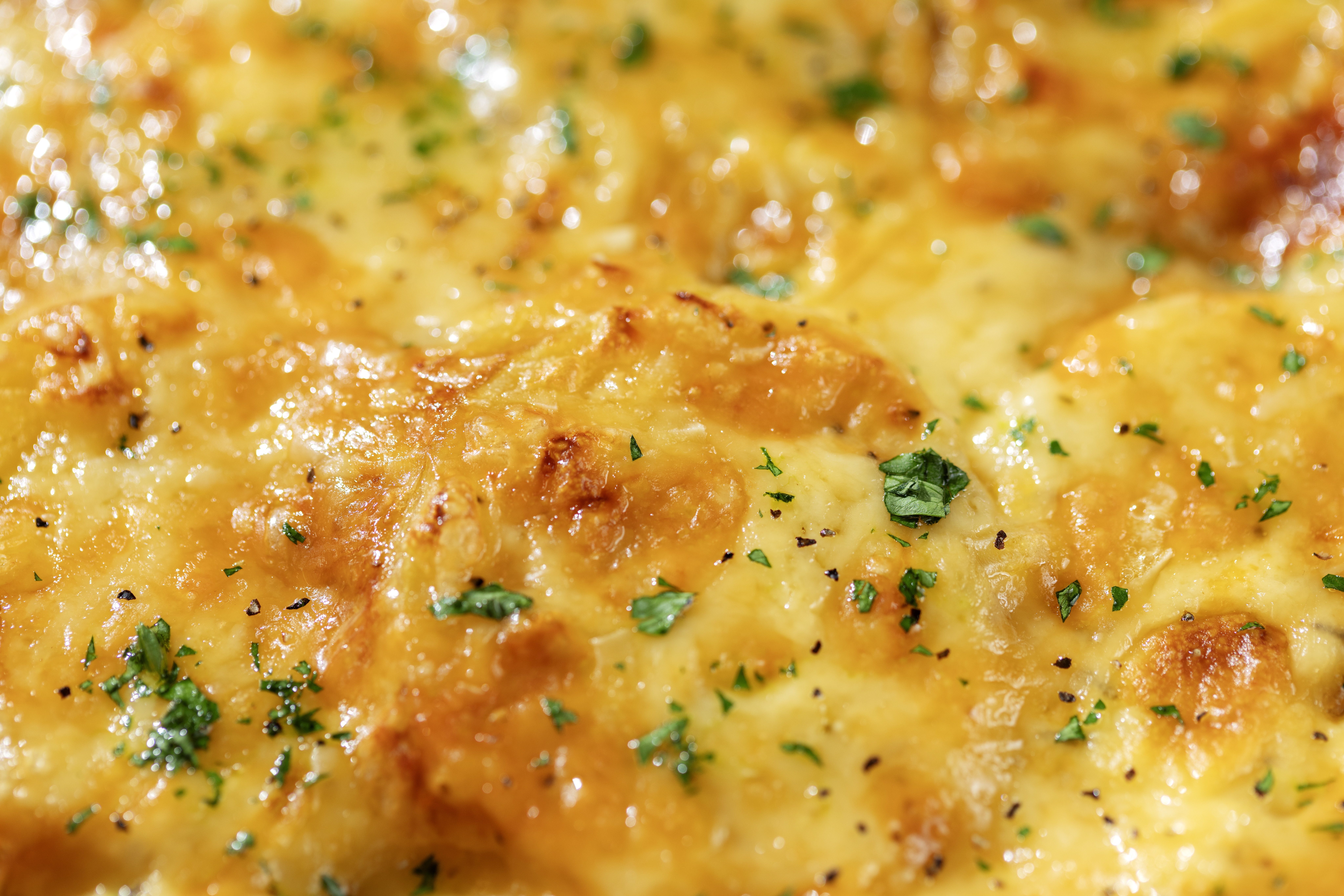 Cheesy Au Gratin Potatoes 