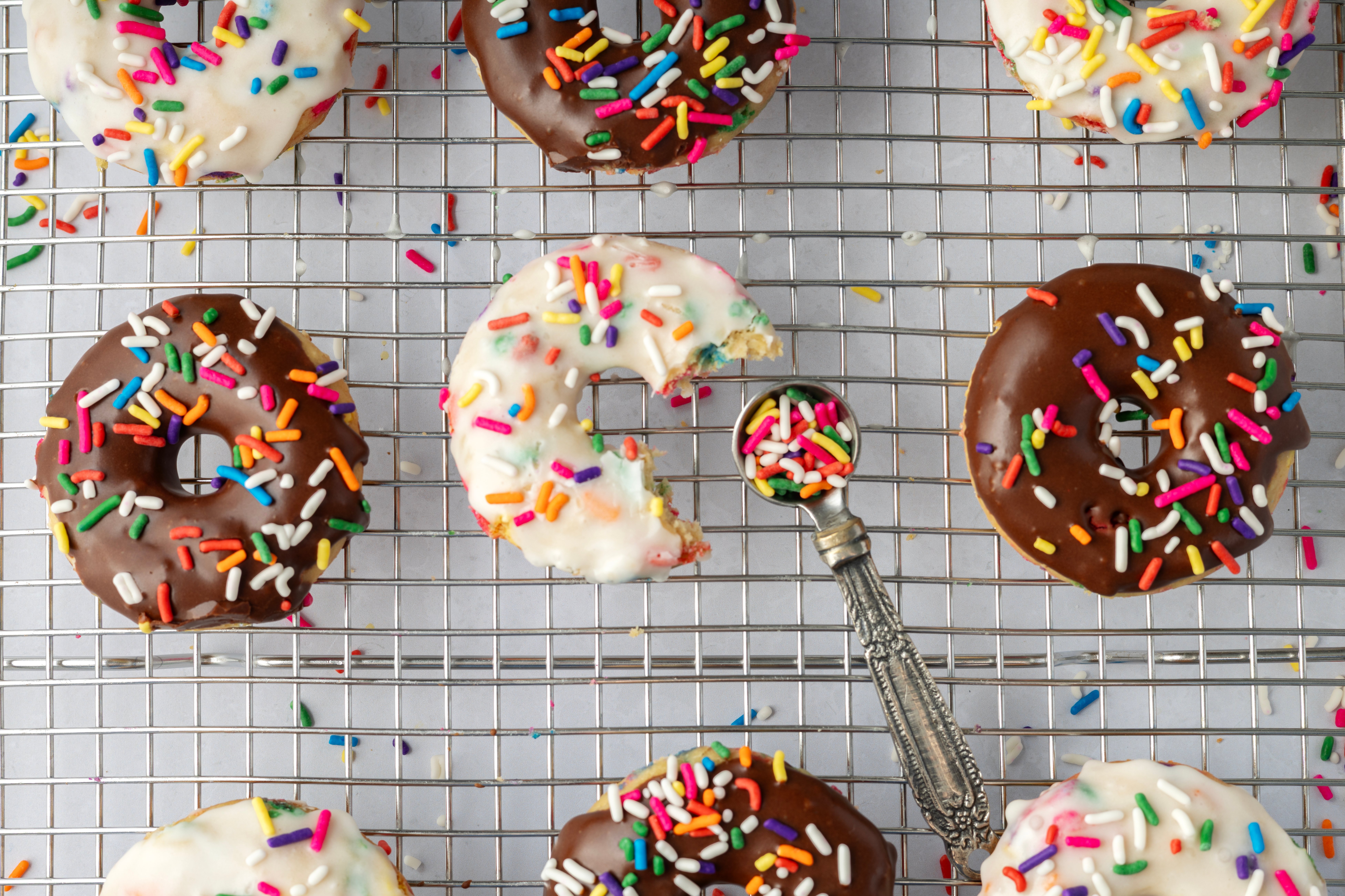 Easy Baked Funfetti Donuts