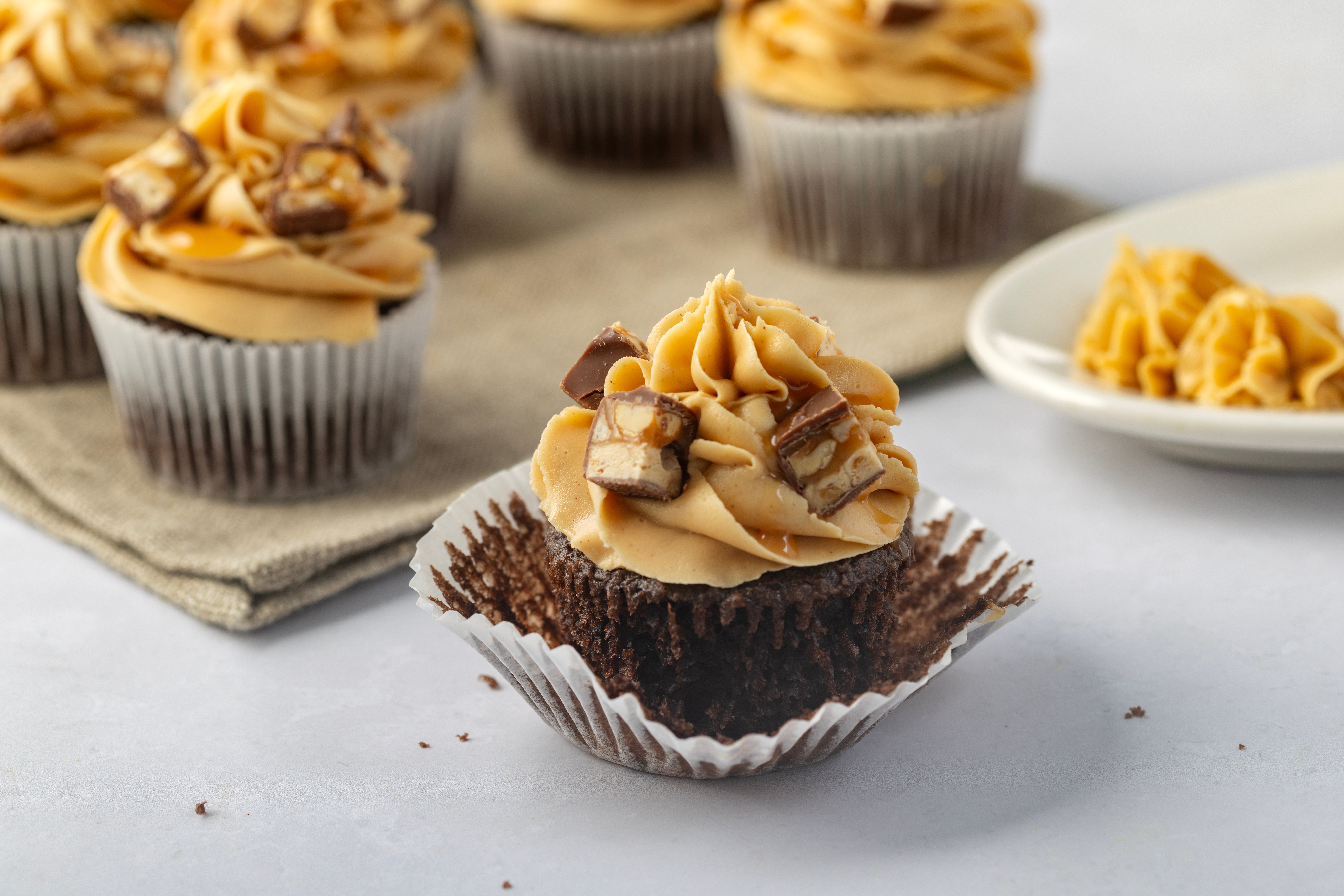 Chocolate Snickers Cupcakes
