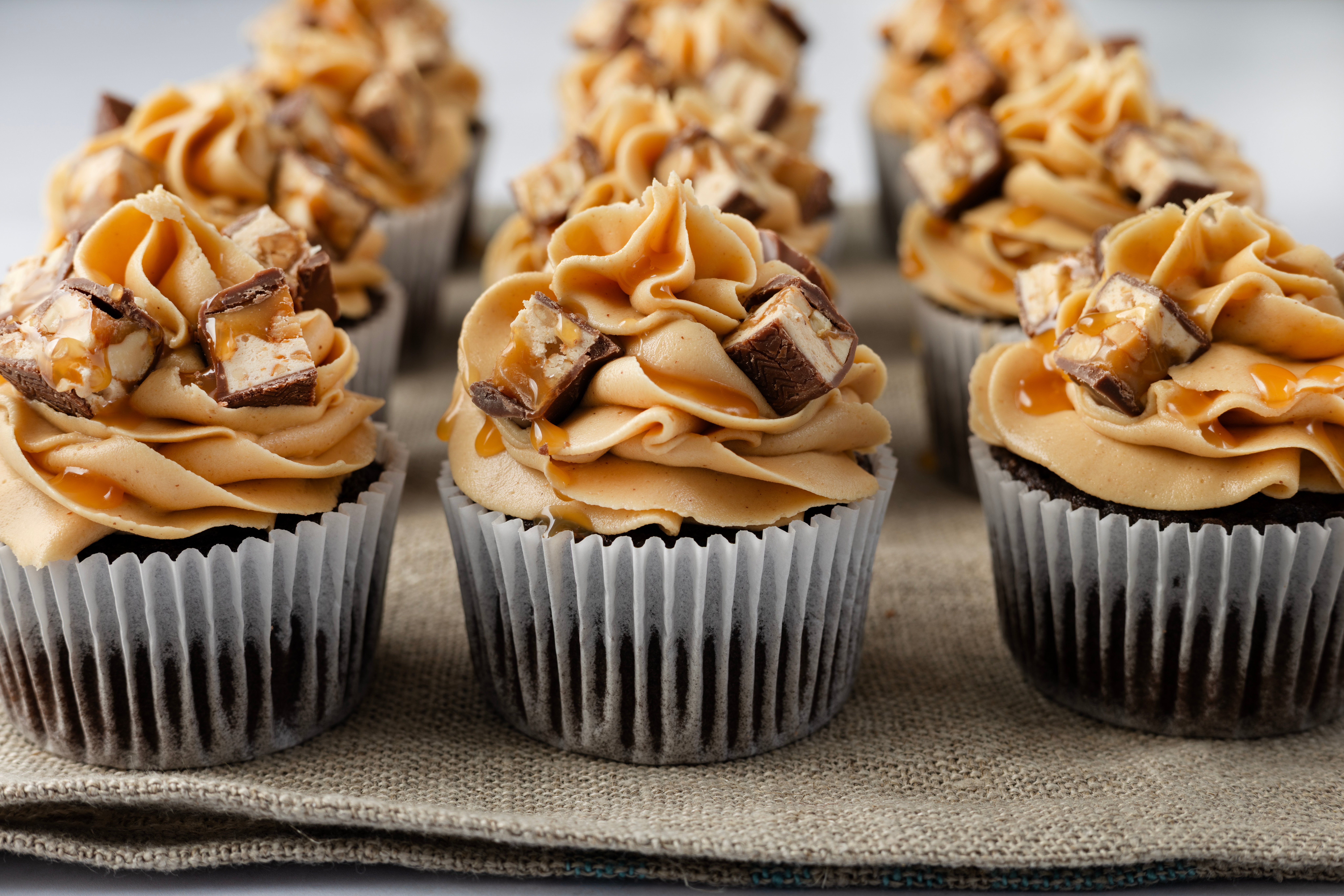 Chocolate Snickers Cupcakes