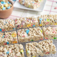 Easy Lucky Charms Cereal Bars