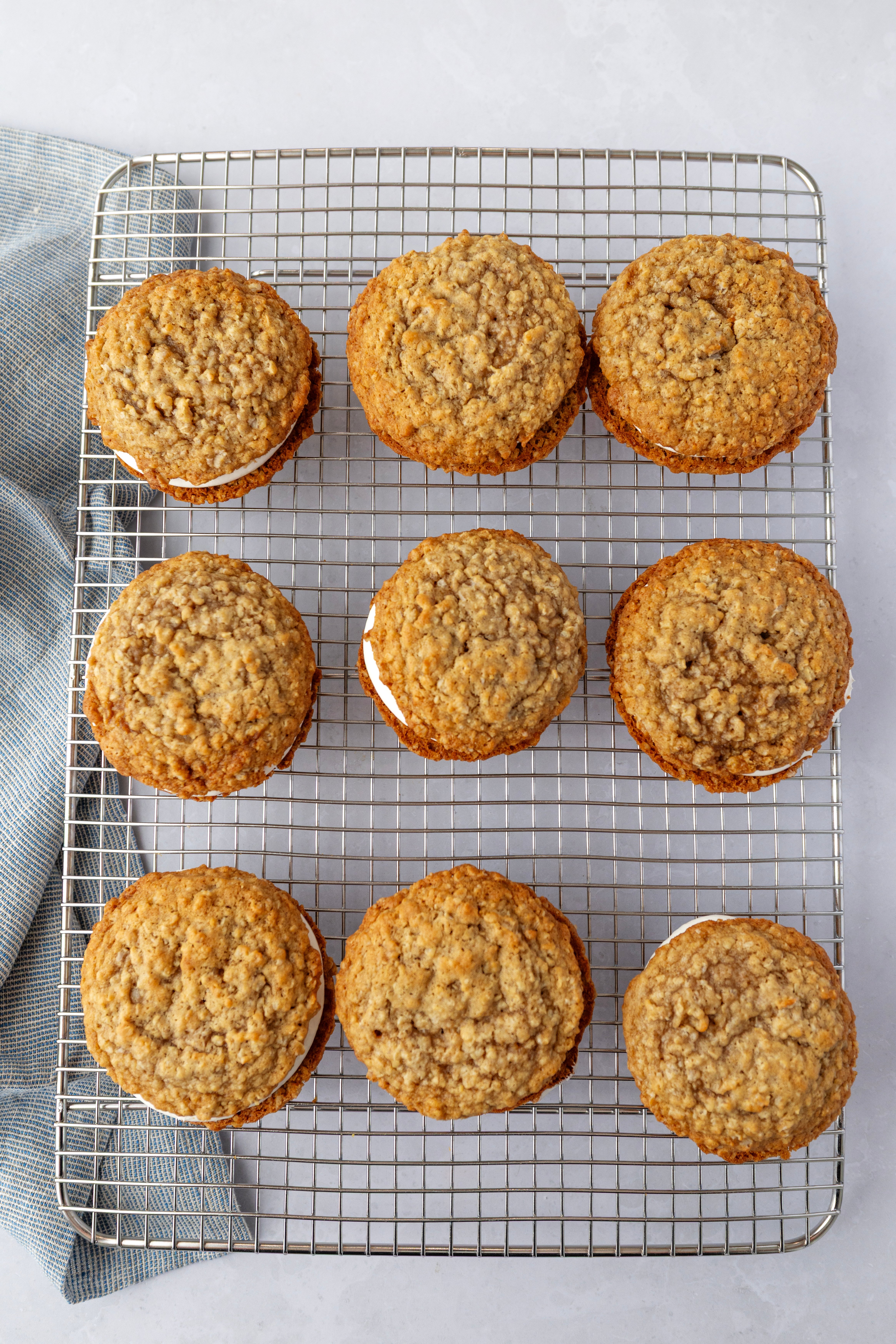 Easy Oatmeal Cream Pies