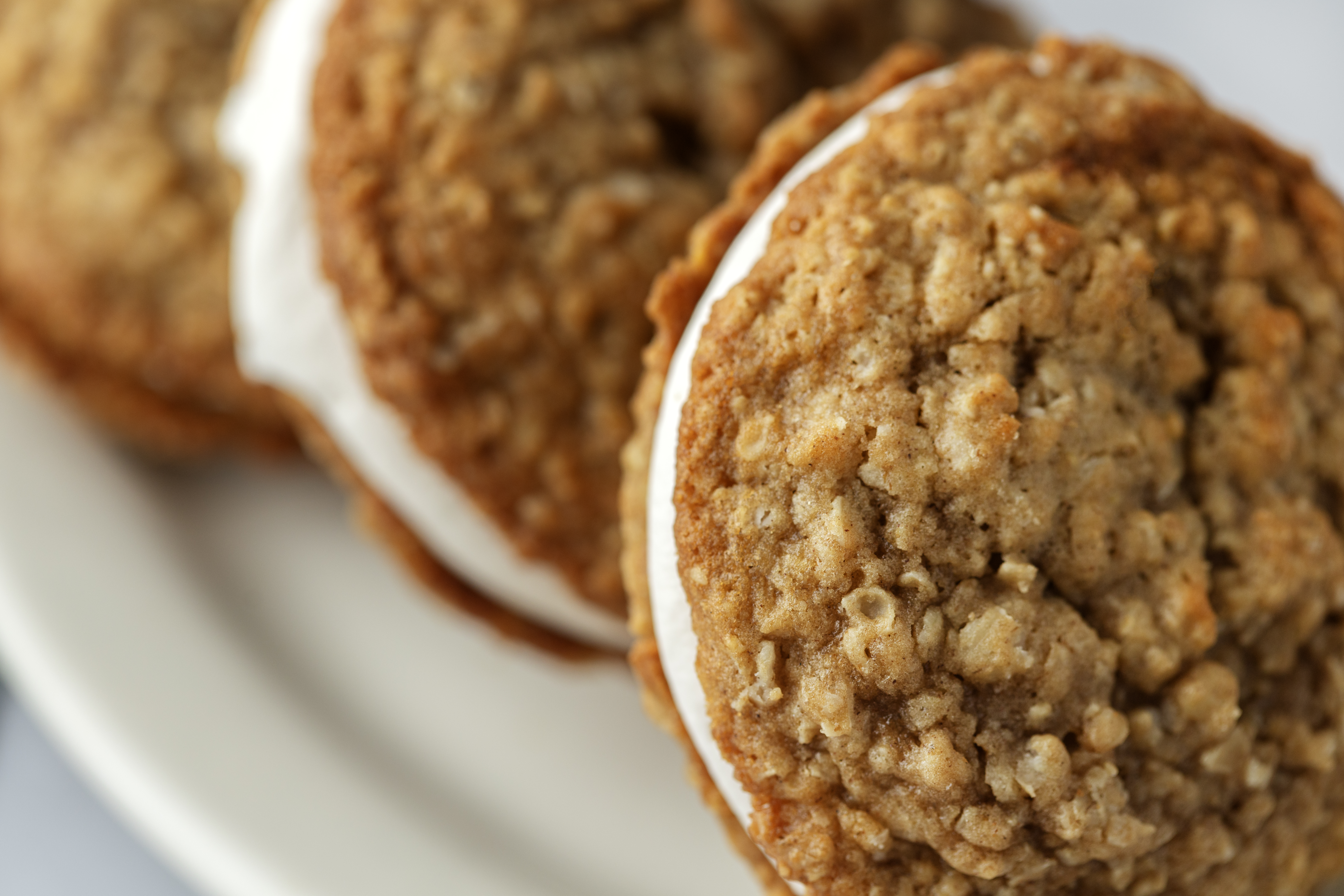 Easy Oatmeal Cream Pies