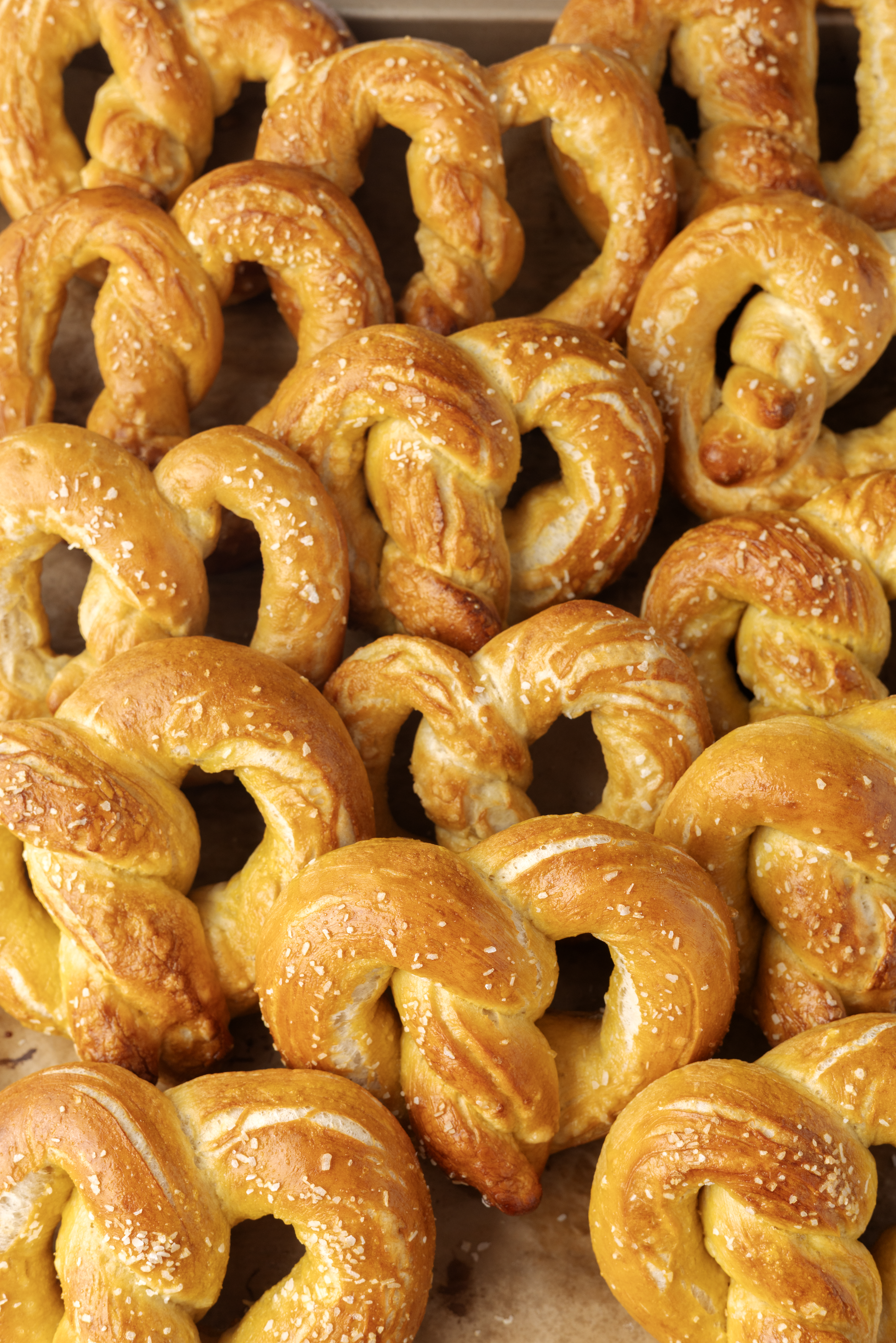 Easy Homemade Soft Pretzels