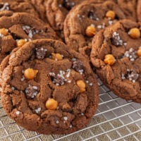 Easy Chocolate Salted Caramel Cookies